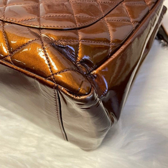 Chanel Grand Shopping Tote Bronze Patent Leather - Picture 5 of 10